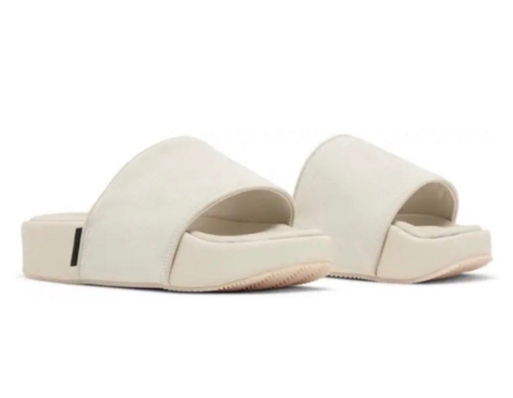 Y-3 Adidas Slide GW8630 Orbit
Grey Brown US Men 7 Women sz 8 $230
