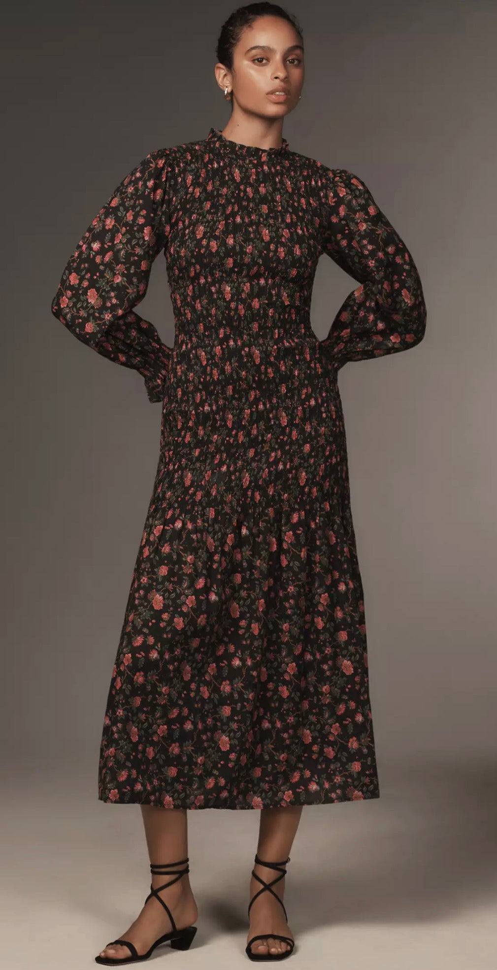 RHODE ELIZA
SMOCKED MIDI DRESS IN INK MORLAIX FLEUR SIZE Small $475