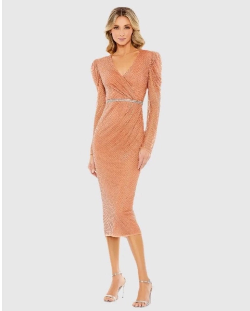 Mac Duggal
Beaded Wrap Over Puff
Sleeve Dress 93674 Copper
$598 Size 8
