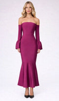 Elliatt Ella Off-Shoulder Bell
Sleeve Gown in Wine Sz Small $230