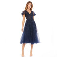 Mac Duggal 20304
Embellished Flutter
Sleeve Tea Length Dress Midnight
Sz 14