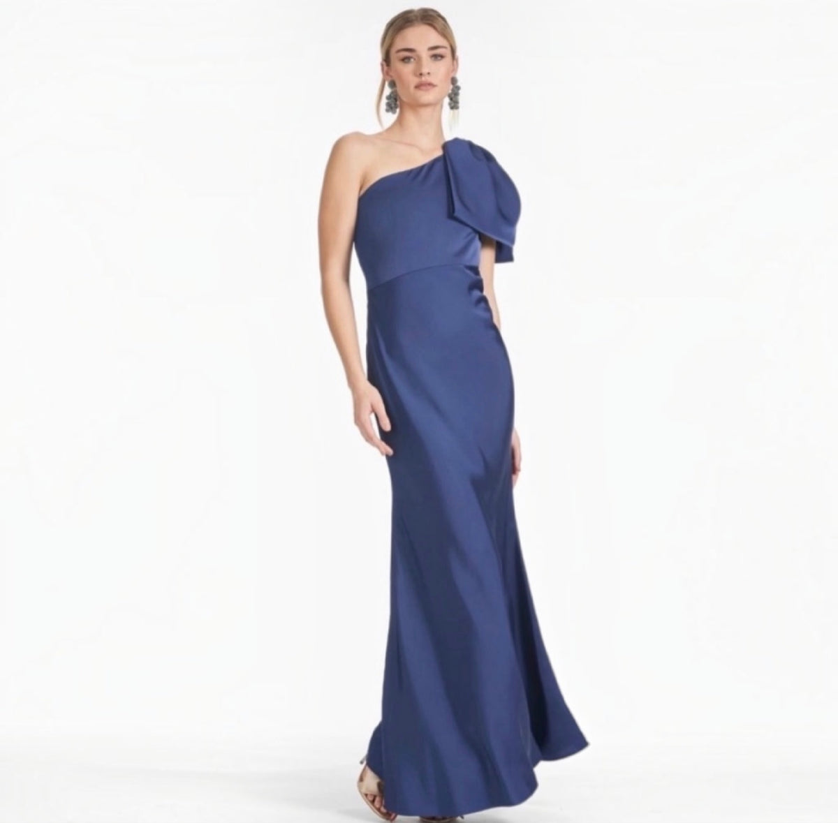 Sachin + Babi Aubrey One-Shoulder Satin Gown Washed
Indigo Sz 8