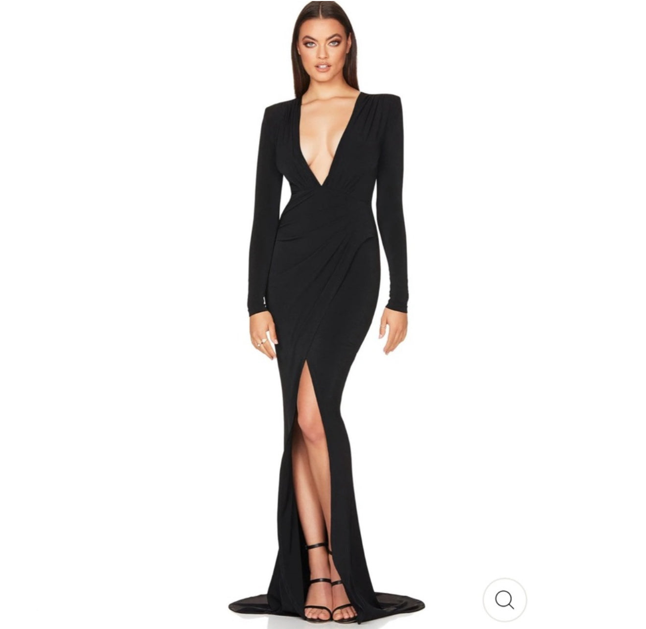 Nookie Plunge Neck Farrah
Gown in Black Sz XS $299