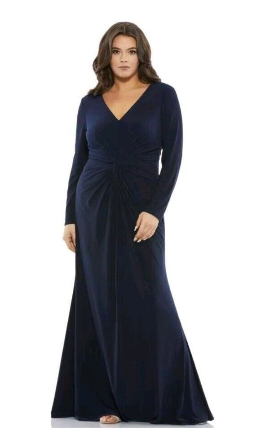 MAC DUGGAL 49504 Front Twist Long Sleeve V-Neck Gown (Plus) Midnight Blue Sz 14W $398