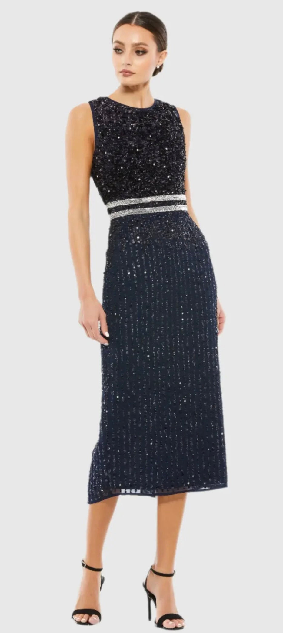 MAC DUGGAL #A10509
Navy Sleeveless High Neck Beaded Midi Sheath
Dress Sz 4 $298