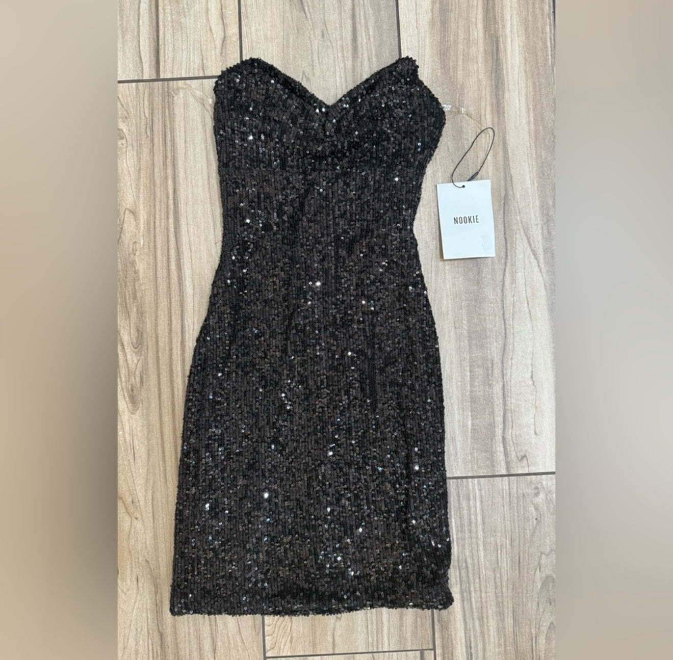 Nookie Valentina Sequin Mini
Dress Black Sz Small $289
