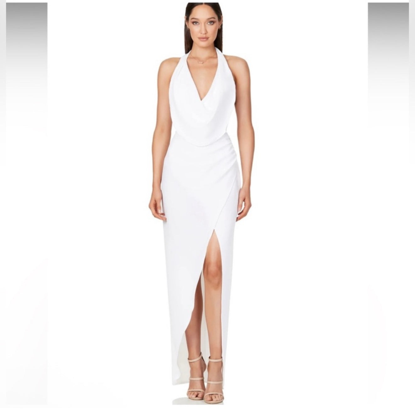 Nookie Amore Ivory Halter
Gown Dress Sz Small $279