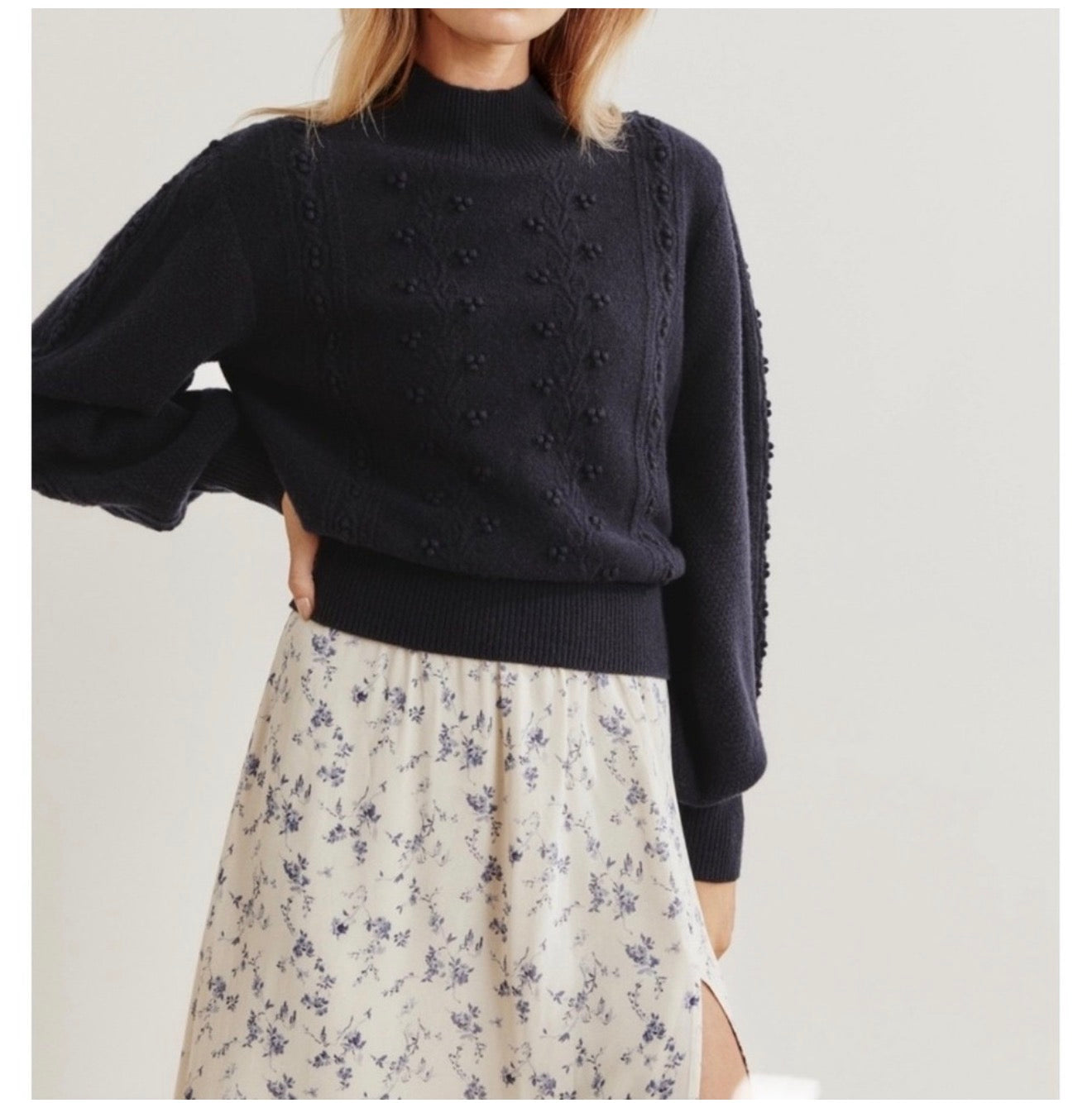 Reformation Sinclair Wool Sweater in Navy Sz Medium $248