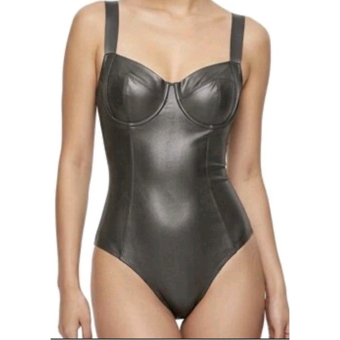 TA3 Lifty Pewter Contour
Swimwear