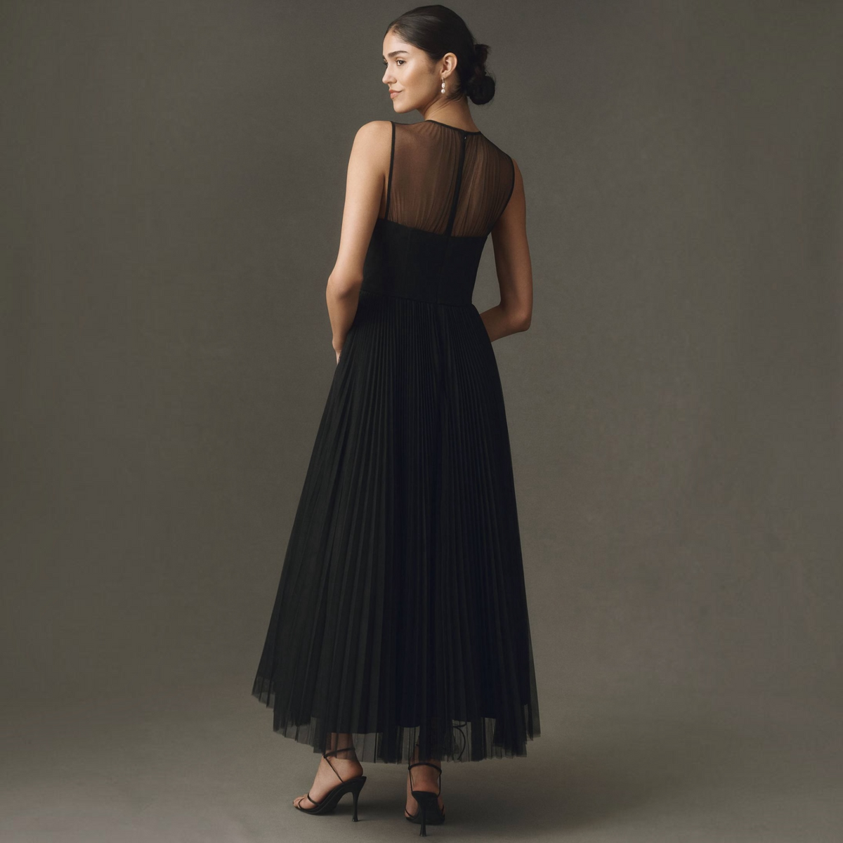 HUTCH Donya Pleated Black Gown Size Small