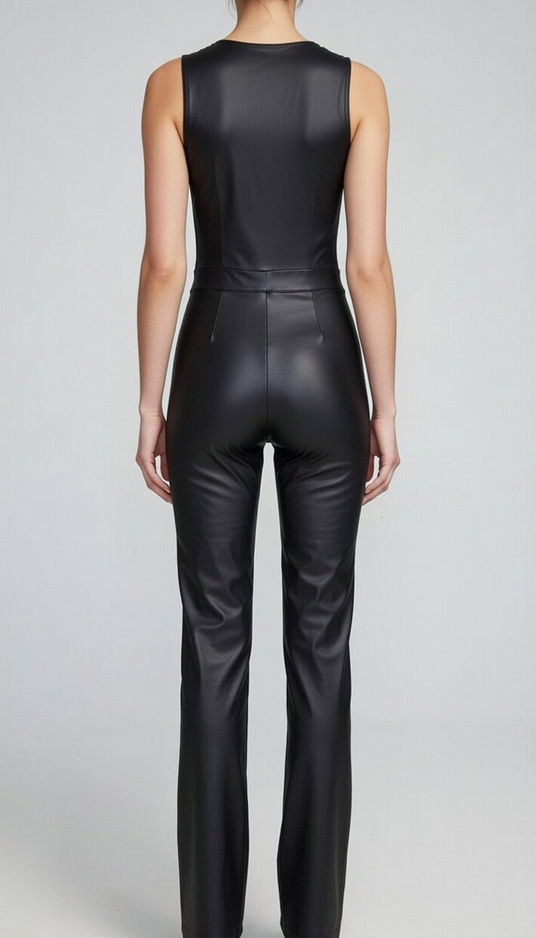 SER.O.YA Black Coated Button-Front Jumpsuit Size Small $398