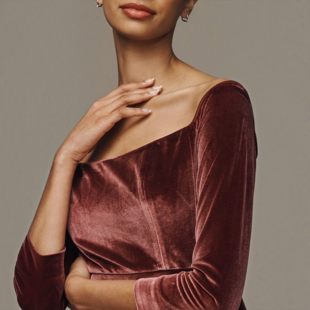 Hutch Long-Sleeve Square-Neck
Velvet Mini Dress Dusty Rose Sz 4