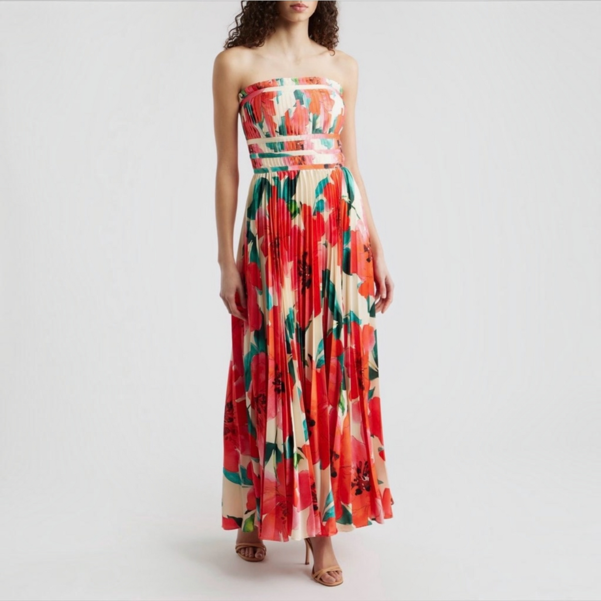 Hutch Sabina Floral Tiered
Plissé Gown Sz 2