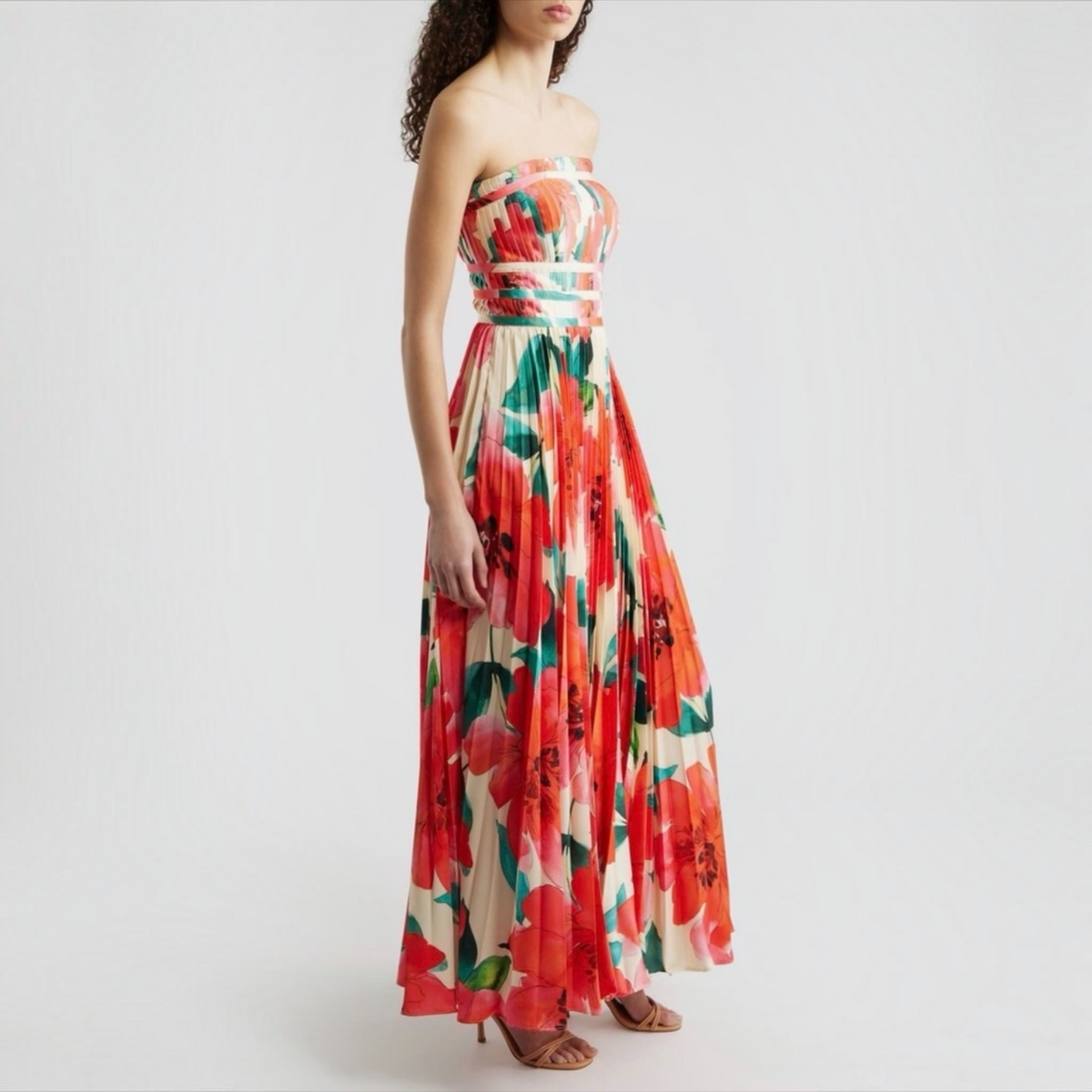 Hutch Sabina Floral Tiered
Plissé Gown Sz 2
