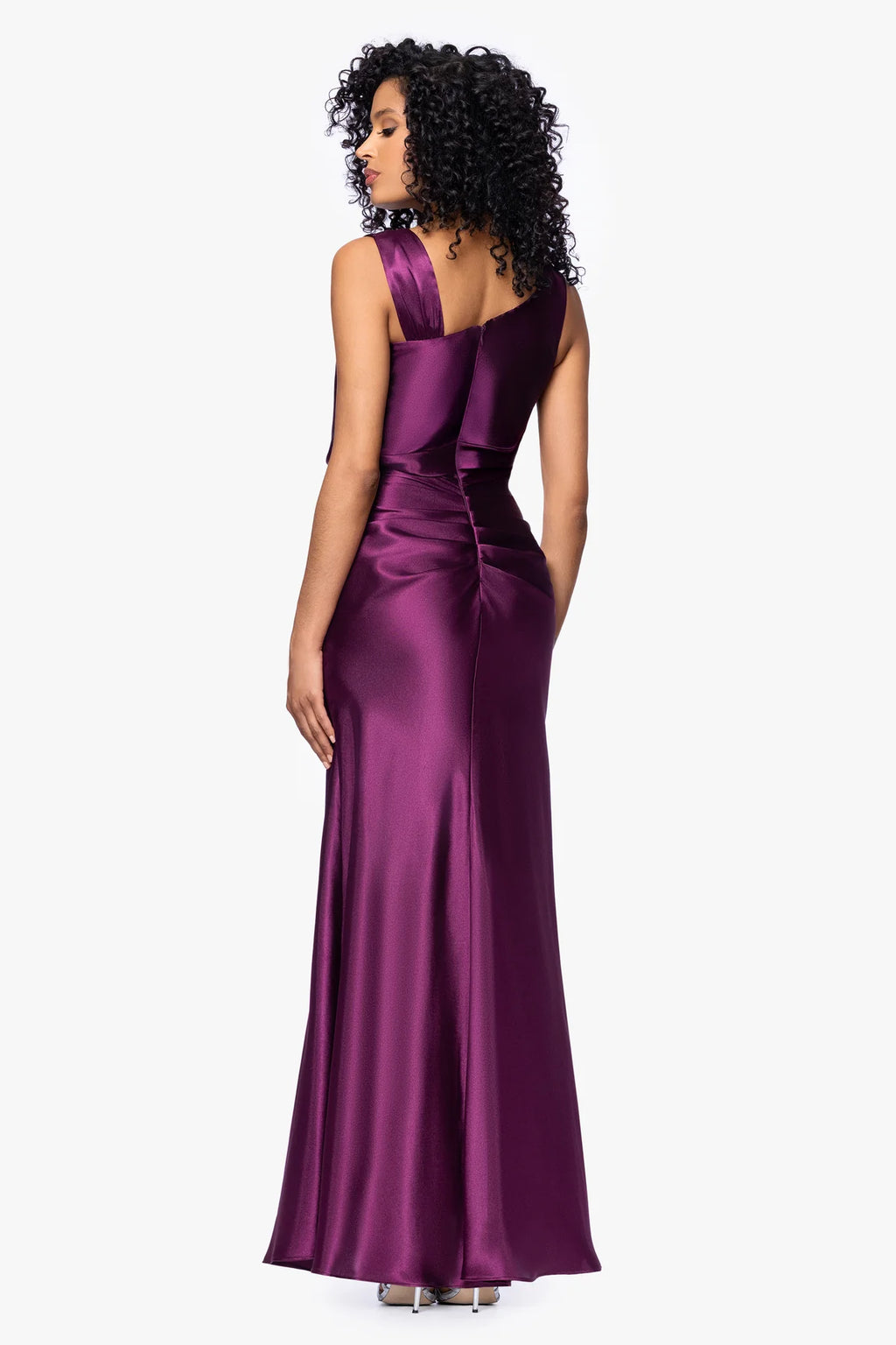 Betsy & Adam Melody Satin Ruched Gown in Plum Sz 4