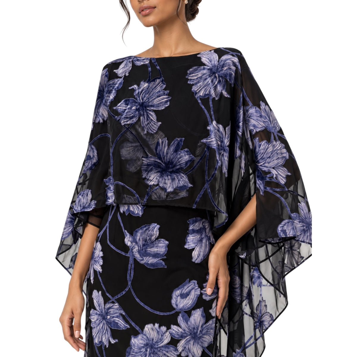 Hutch Avielle Velvet Burnout Floral Cape Maxi Dress – Black/Purple – Small