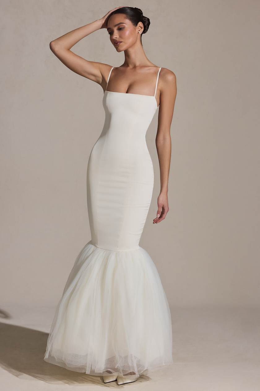 Oh Polly Adelpha Tulle Hem
Fishtail Gown Ivory Size 6