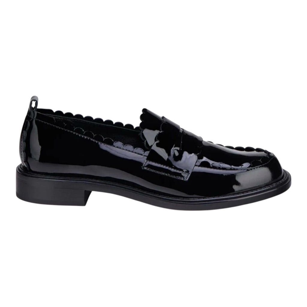 AGL Janise Patent Leather Moccasin Black Scalloped Edge Penny Loafer Sz 36 US 6