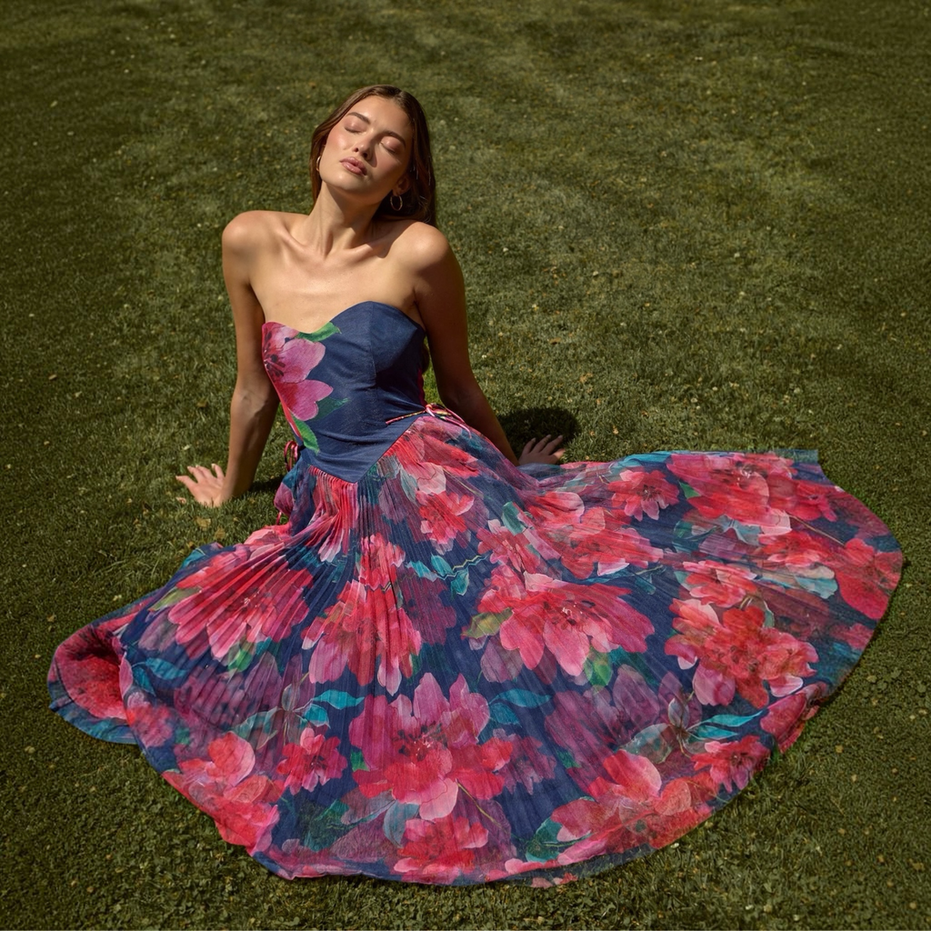 Hutch Rowan Strapless Floral Pleated Midi Dress – Size 2