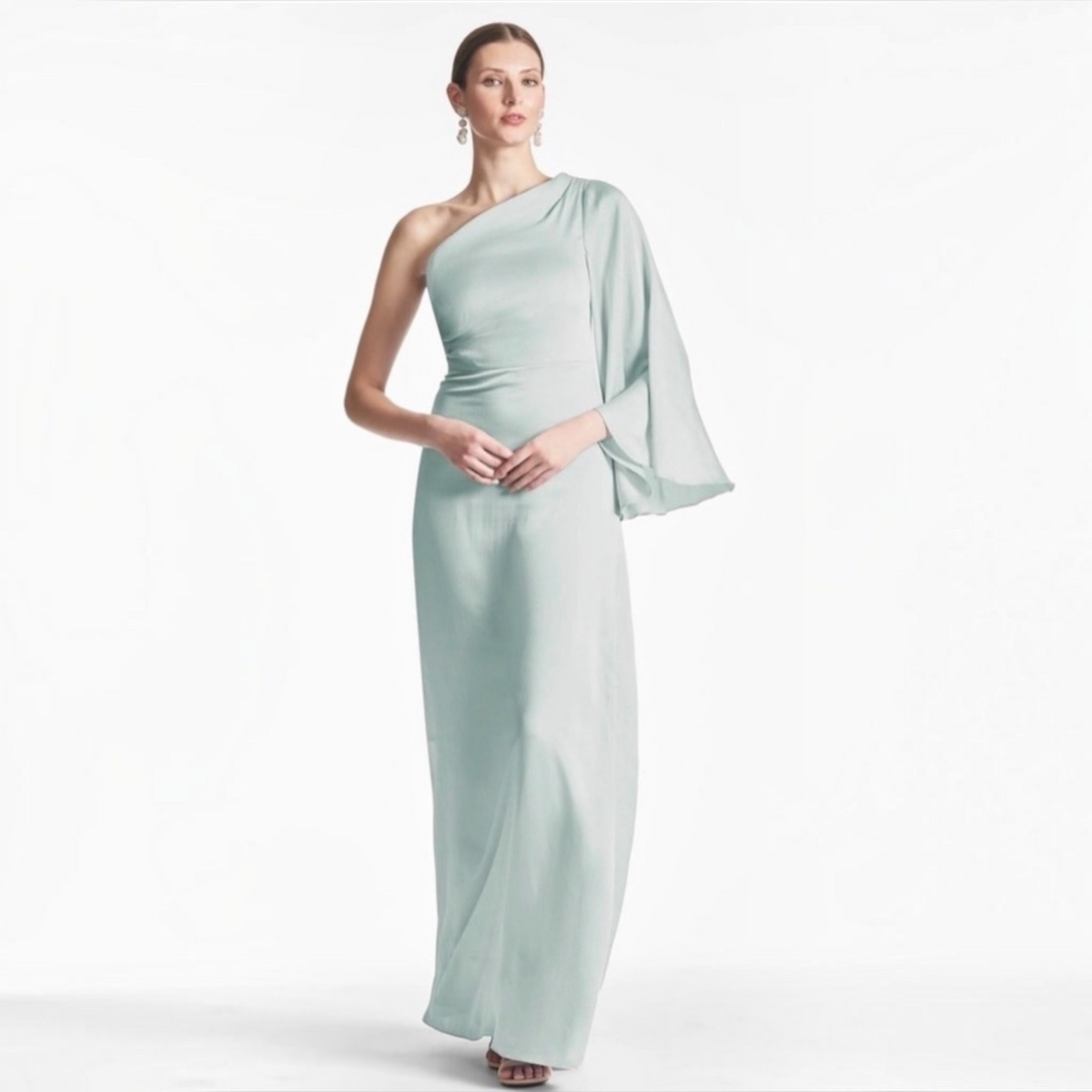 Sachin & Babi Keely One-Shoulder
Jade Gown Size 10 $325