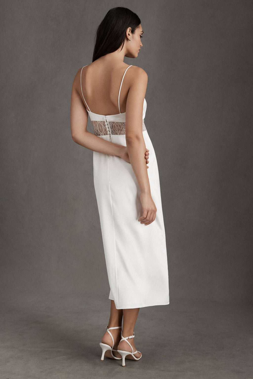 Sachin & Babi Jane Ivory Lace
Cutout Midi Dress BHLDN Bridal
Size 2 $295