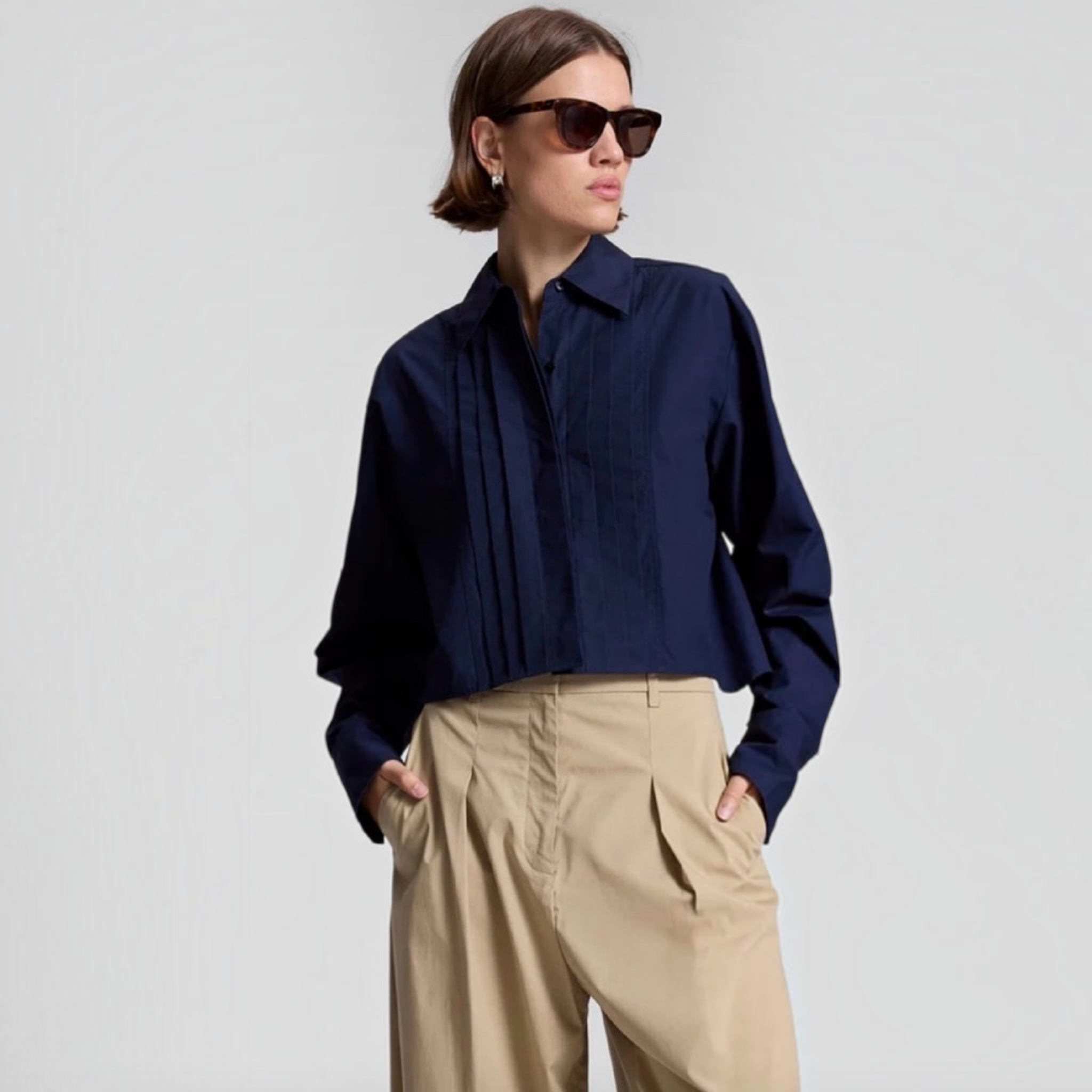 A.L.C. Cam Cropped Tux Top in Navy Blue Sz 2 $325