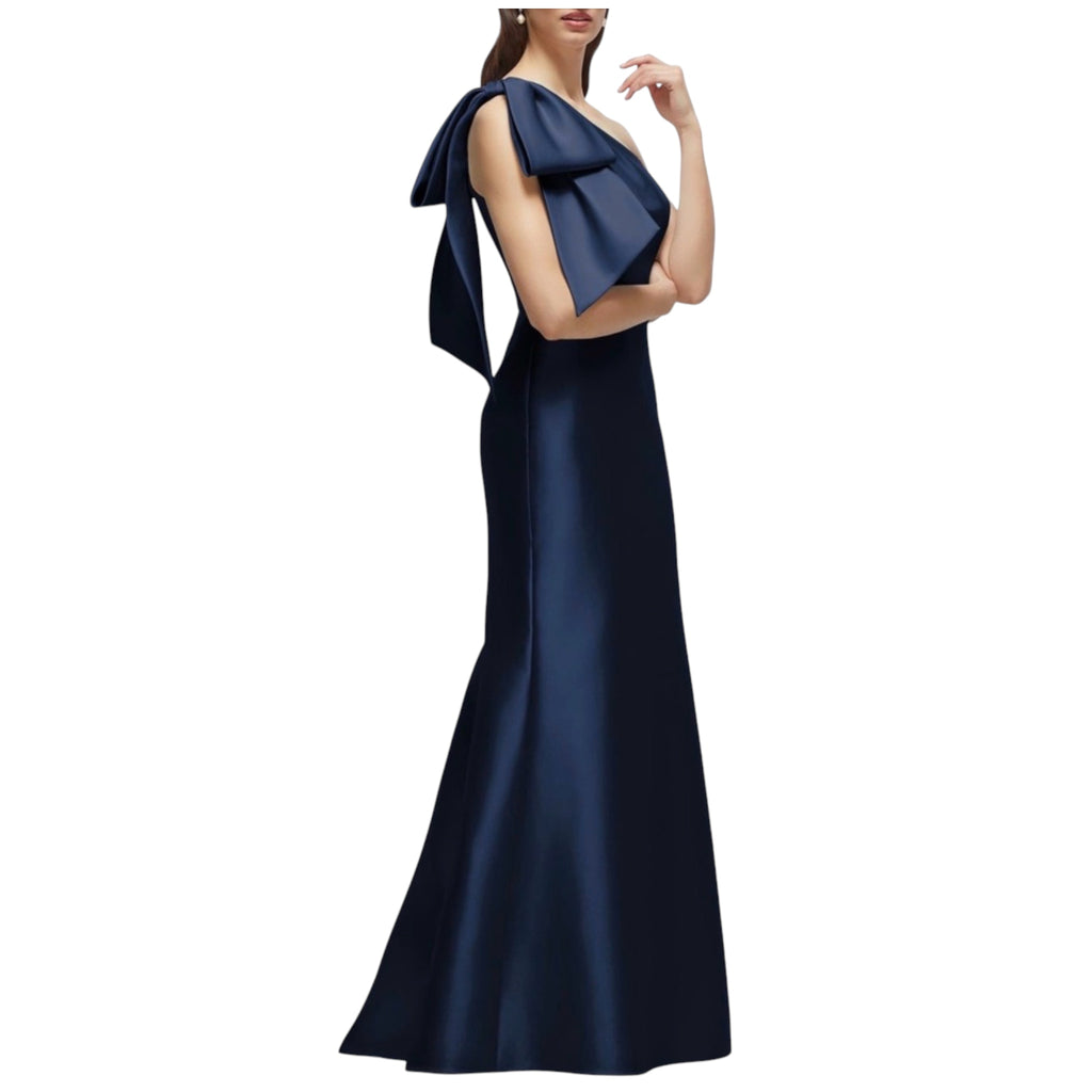 Alfred Sung
Bow One-Shoulder Satin
Twill Mermaid Gown Midnight Sz 8