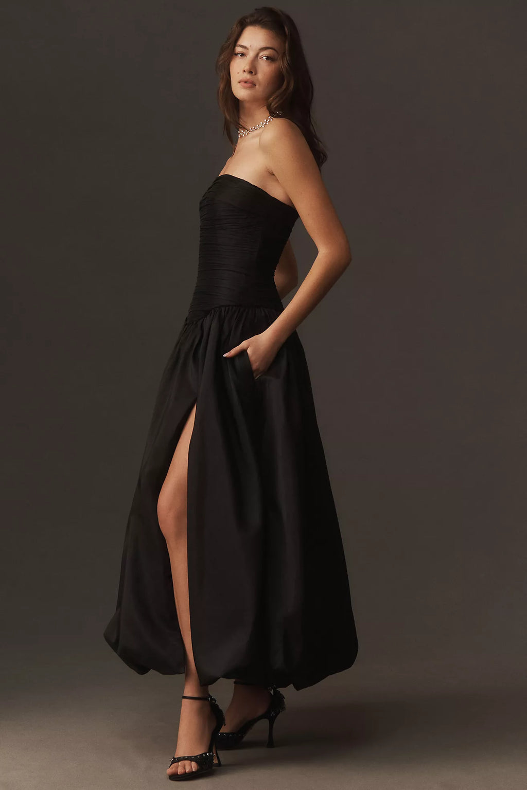 Hutch Georgina Strapless Ruched
Drop-Waist Maxi Dress Black Sz 4