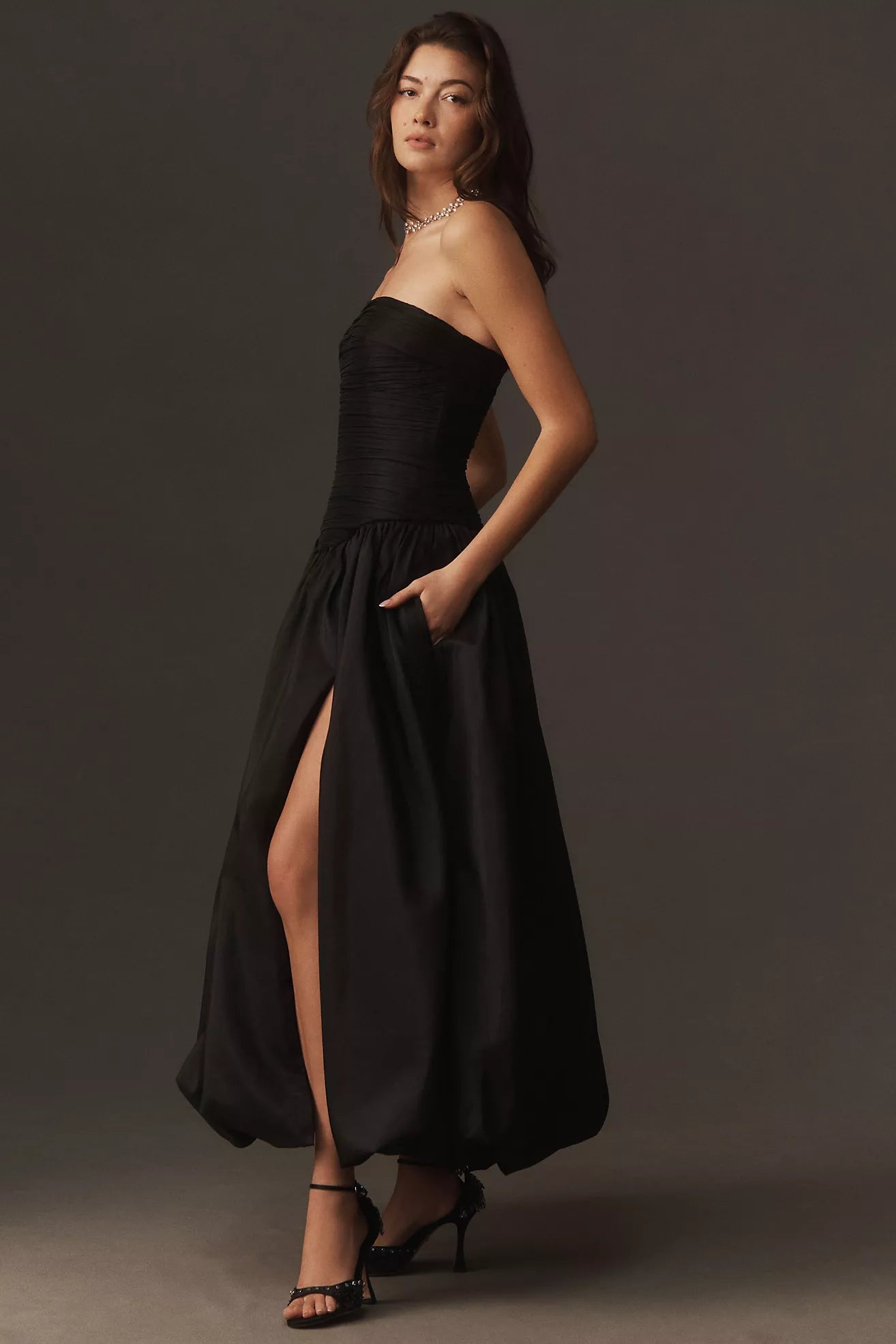 Hutch Georgina Strapless Ruched
Drop-Waist Maxi Dress Black Sz 4
