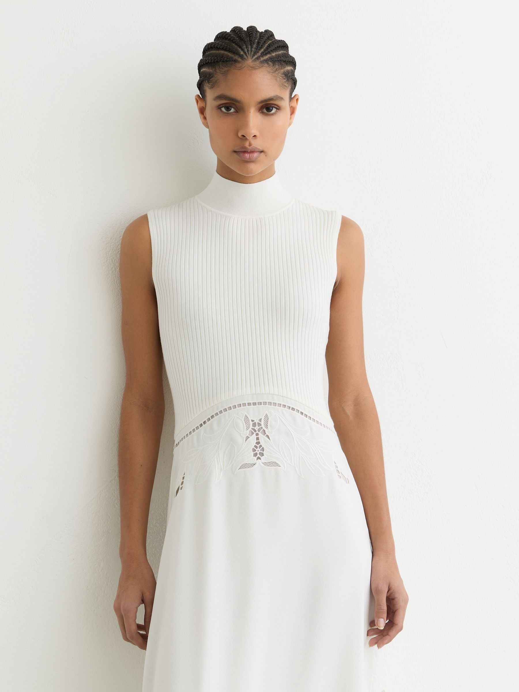 Reiss Phoenix Knit Woven Midi Dress Ivory Broderie Anglaise Cutwork Hem NWT Size 2